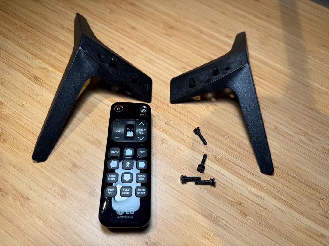 LG 43UD79T-B 42.5インチ 4Kモニター