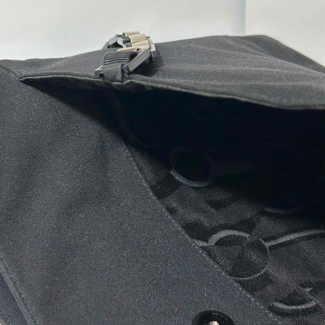 フェラガモ ヴァラチェーン ショルダーバッグ AU-21 8803 ナイロン