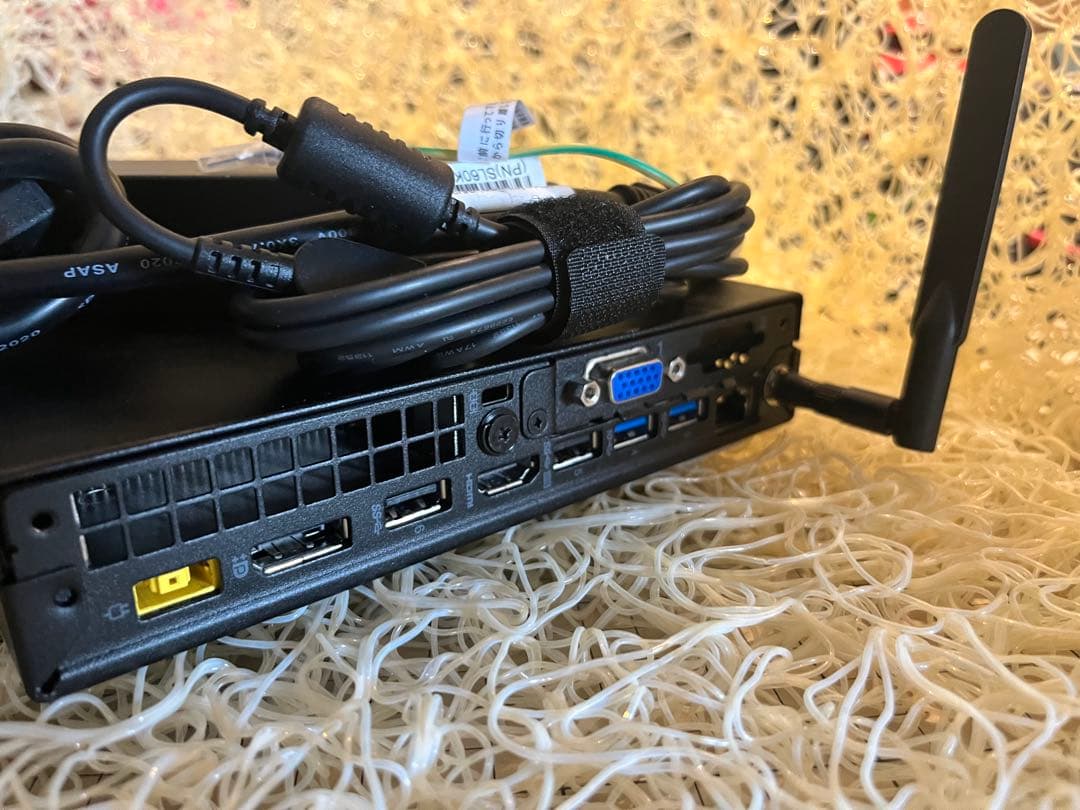 Think center tiny m720q 10T8 レノボミニPC