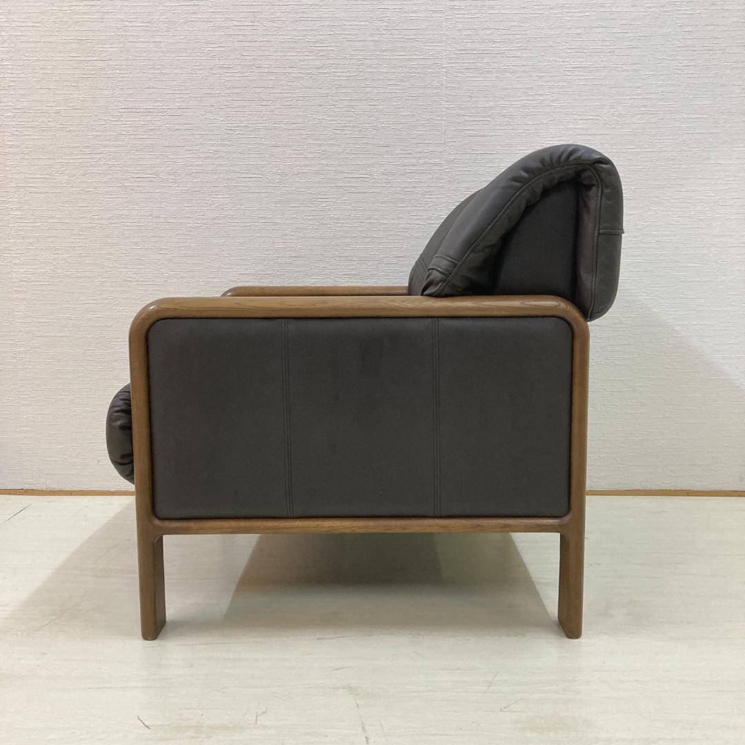 専用【カリモク】本革　一人掛けソファ　シングルソファ　2脚セット アームチェアA