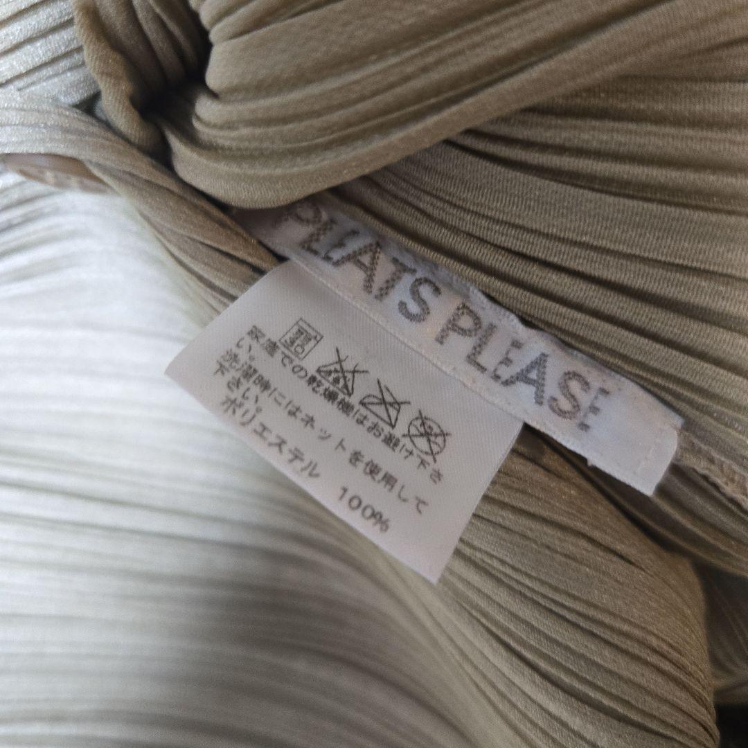 専用　フリンジ付きプリーツプリーズ 長袖シャツ ベージュ