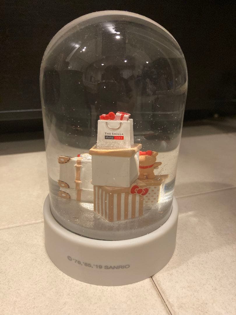 ハローキティ キティーちゃん スノードーム デューティーフリー 非売品 韓国