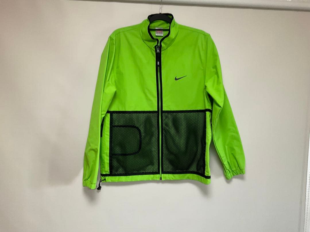 SUPREME xNIKEコラボ　セットアップサイズ違い