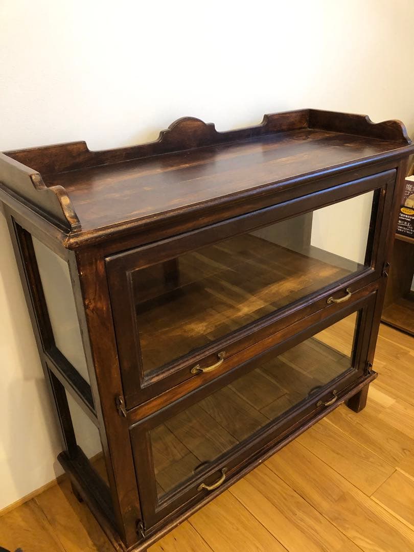アンティーク　木製棚　キャビネット　ガラス棚　飾り棚