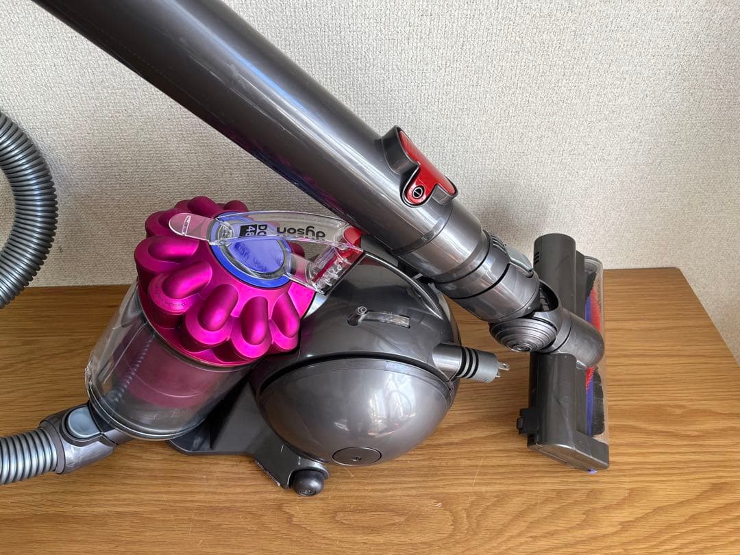 ダイソン 電気掃除機 DC48 【消毒/清掃/動作確認済】