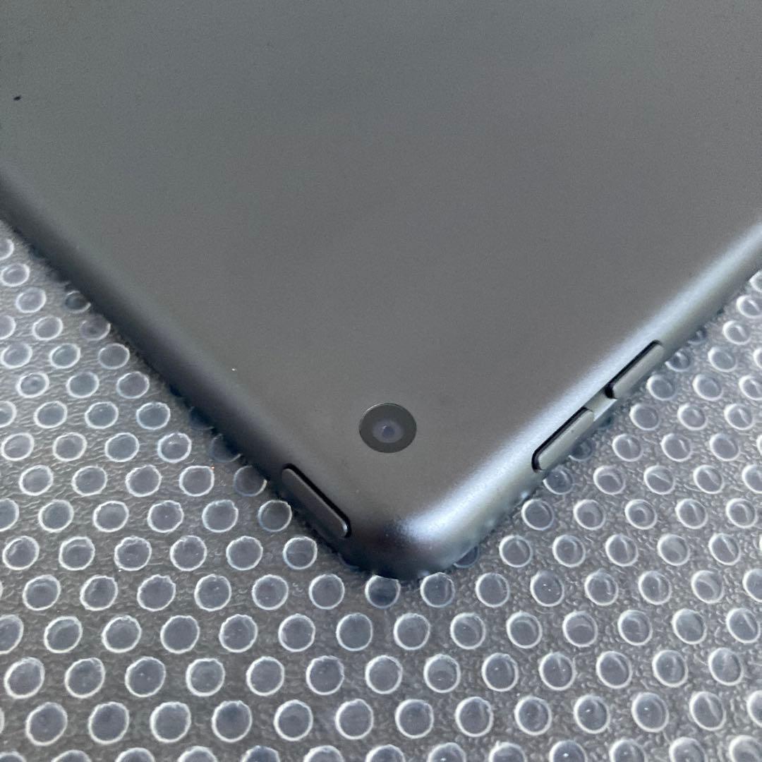 3071【早い者勝ち】電池良好☆iPad7 第7世代 32GB WIFIモデル☆