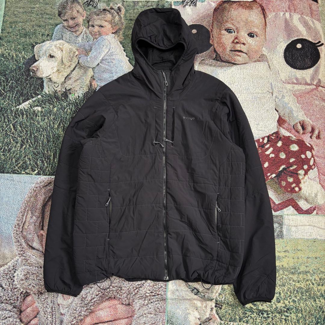 patagonia　パタゴニア　ナノエアフーディー