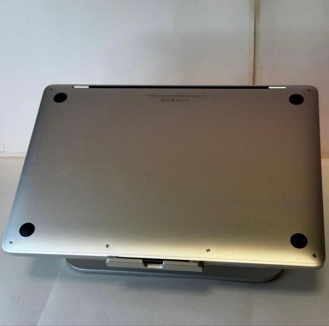 【付属品完備】超美品☆MacBook Pro A1708 シルバー 8G/256