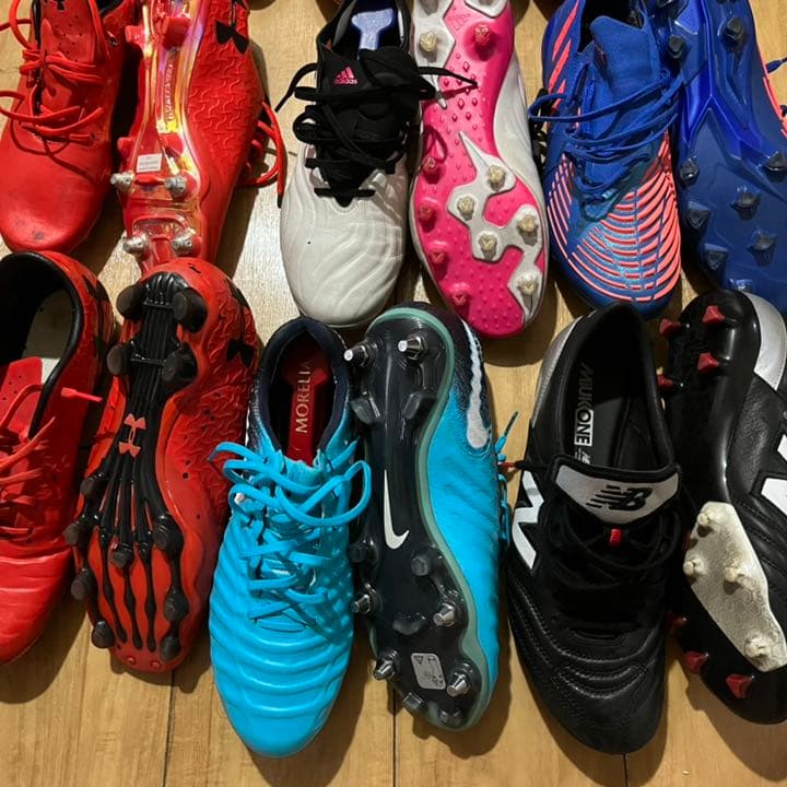 サッカースパイク 27.5