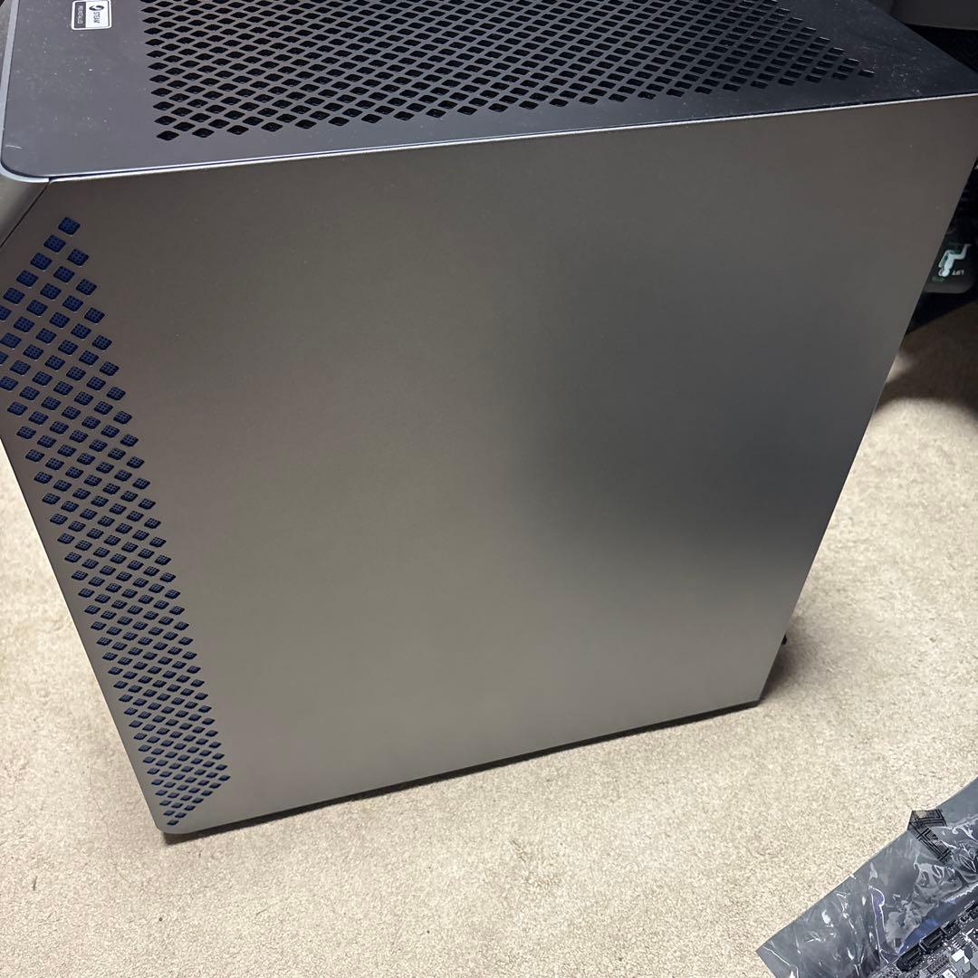 ASROCK B760マザーボード Intel i7-13700F搭載