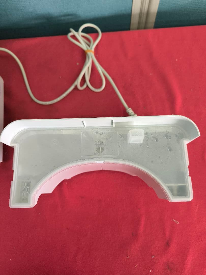 2023年製　アイリスオーヤマ コンパクトクーラーICA-0301G