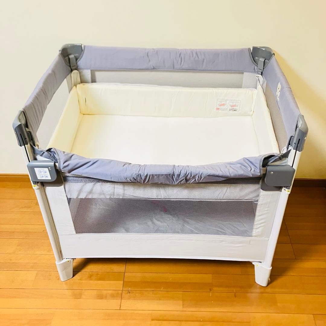 【極美品・付属品完備】アップリカ ココネルエアーABベビーベッド グレーベアー