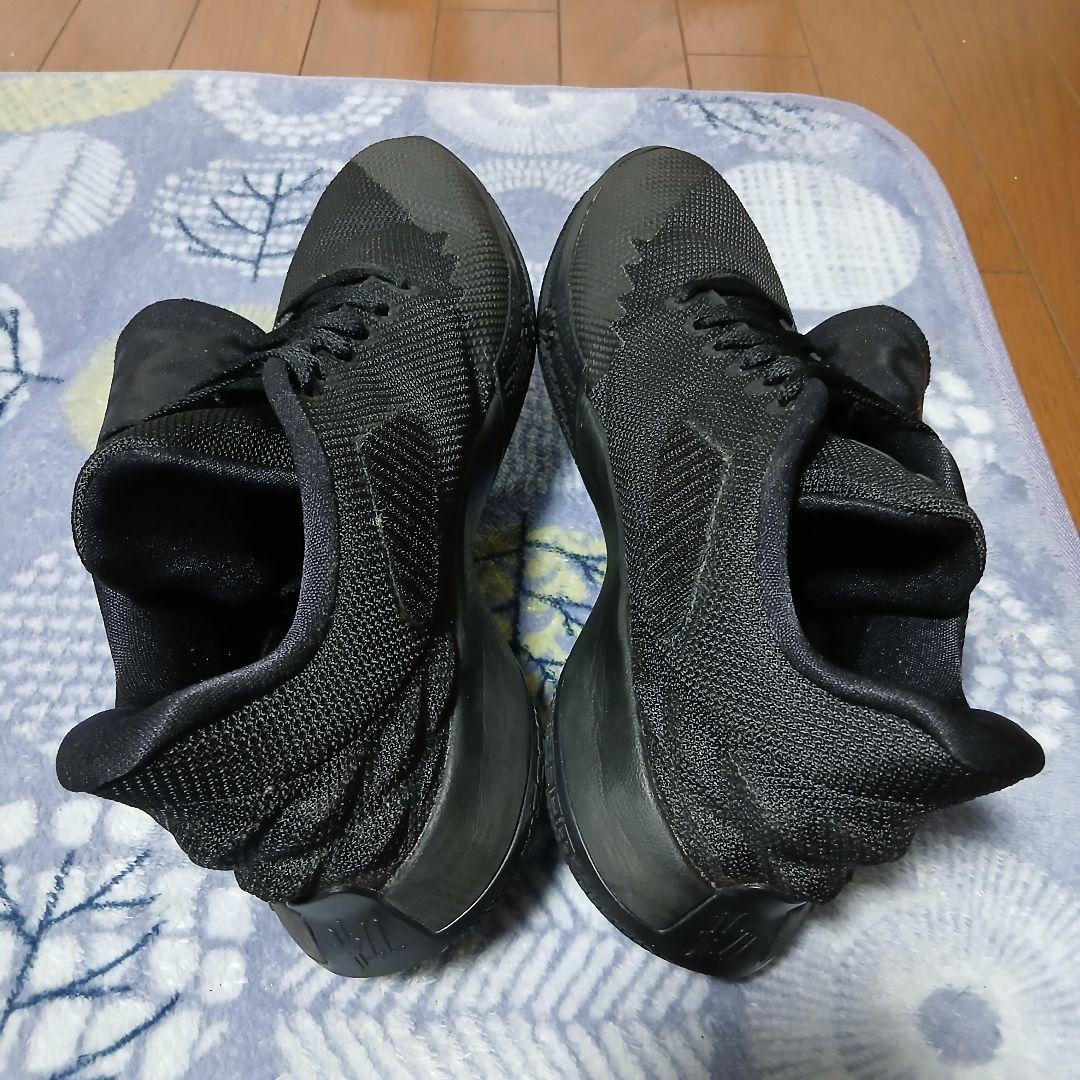 Nike nike kyrie low 1　ナイキ カイリーロー1　バッシュ