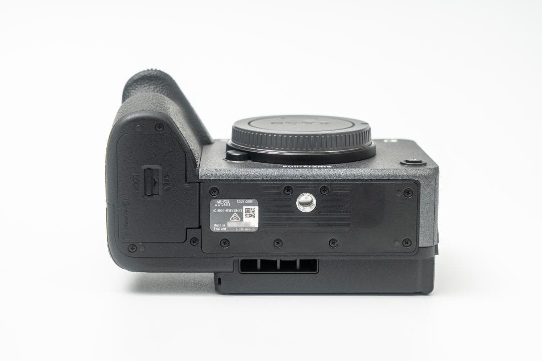 SONY FX3 美品｜撮影枚数827枚｜ボディのみ｜元箱・付属品完備｜使用極少