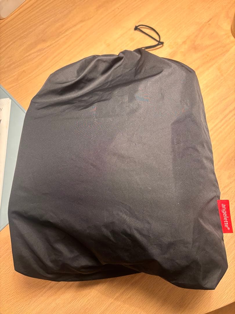 アンジェレッテ ベビーキャリア オン抱っこ紐　グレー　よだれパッド付き