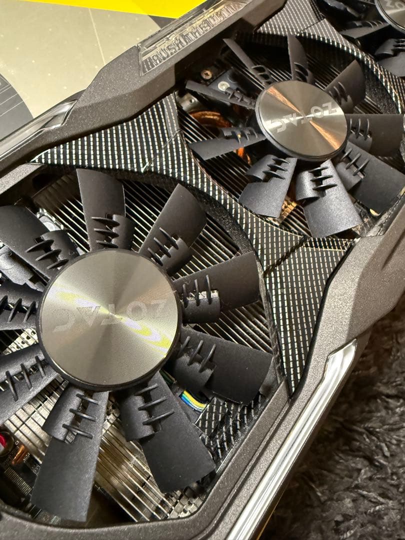 グラフィックボード・グラボ・ビデオカード ZOTAC GTX1070 AMP! EXTREME