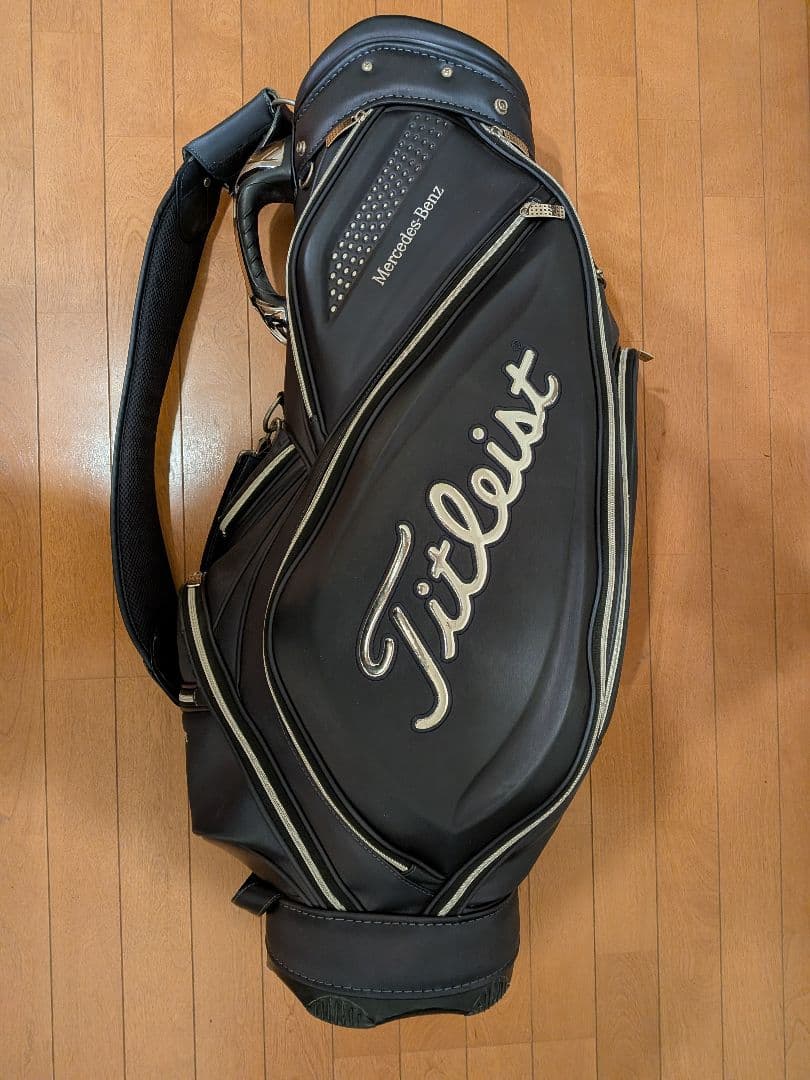 Titleist Mercedes-Benz ゴルフバッグ