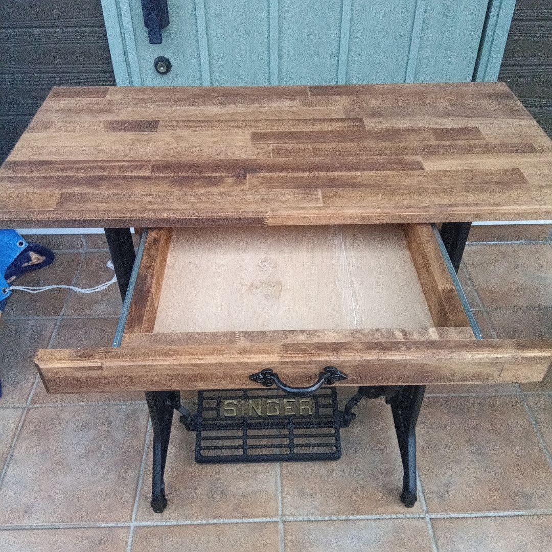 足踏みミシンテーブル　SINGER