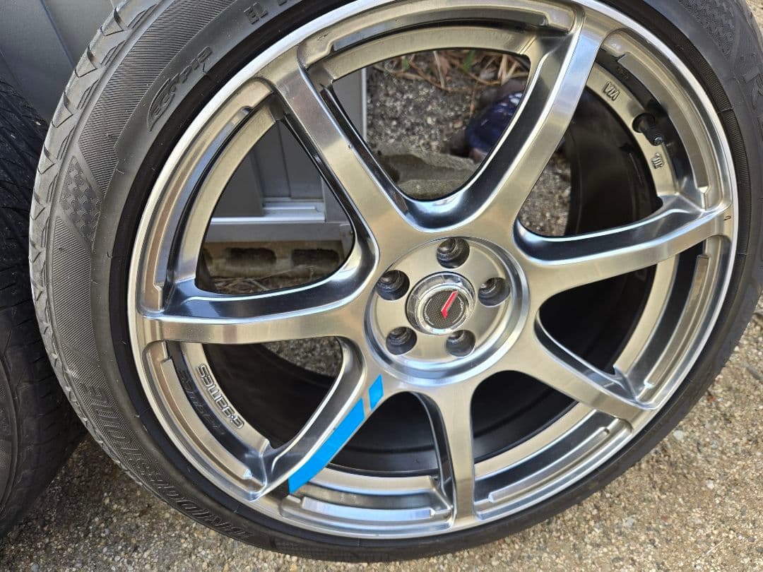 レイズマルカ18インチ8.5jタイヤホイール