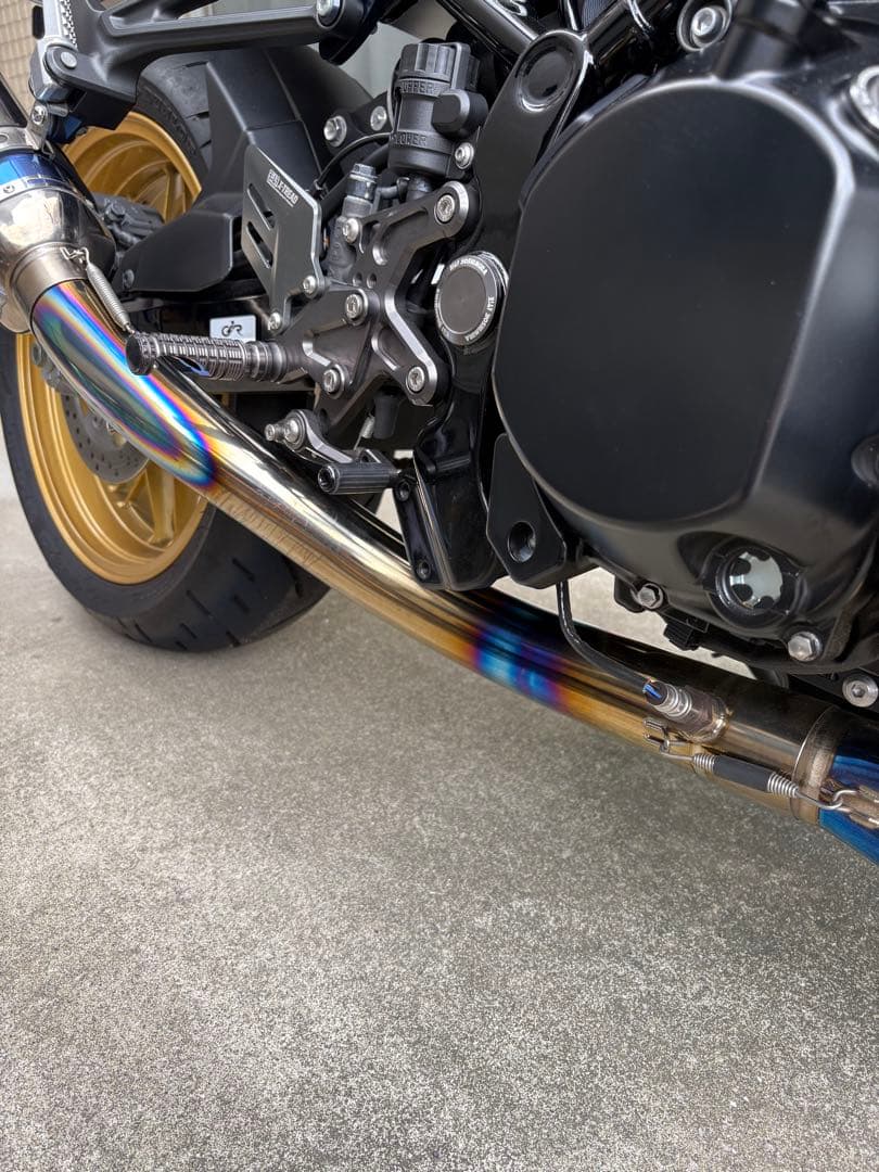 Ｚ９００ＲＳ　ストライカー　フルエキゾーストマフラー