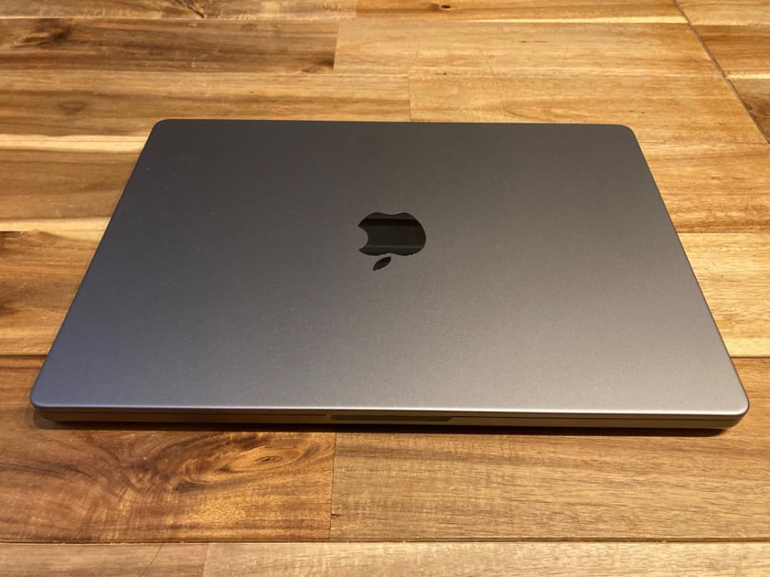 新品 MacBook Pro 14インチ 2TB 32GB M1pro US配列