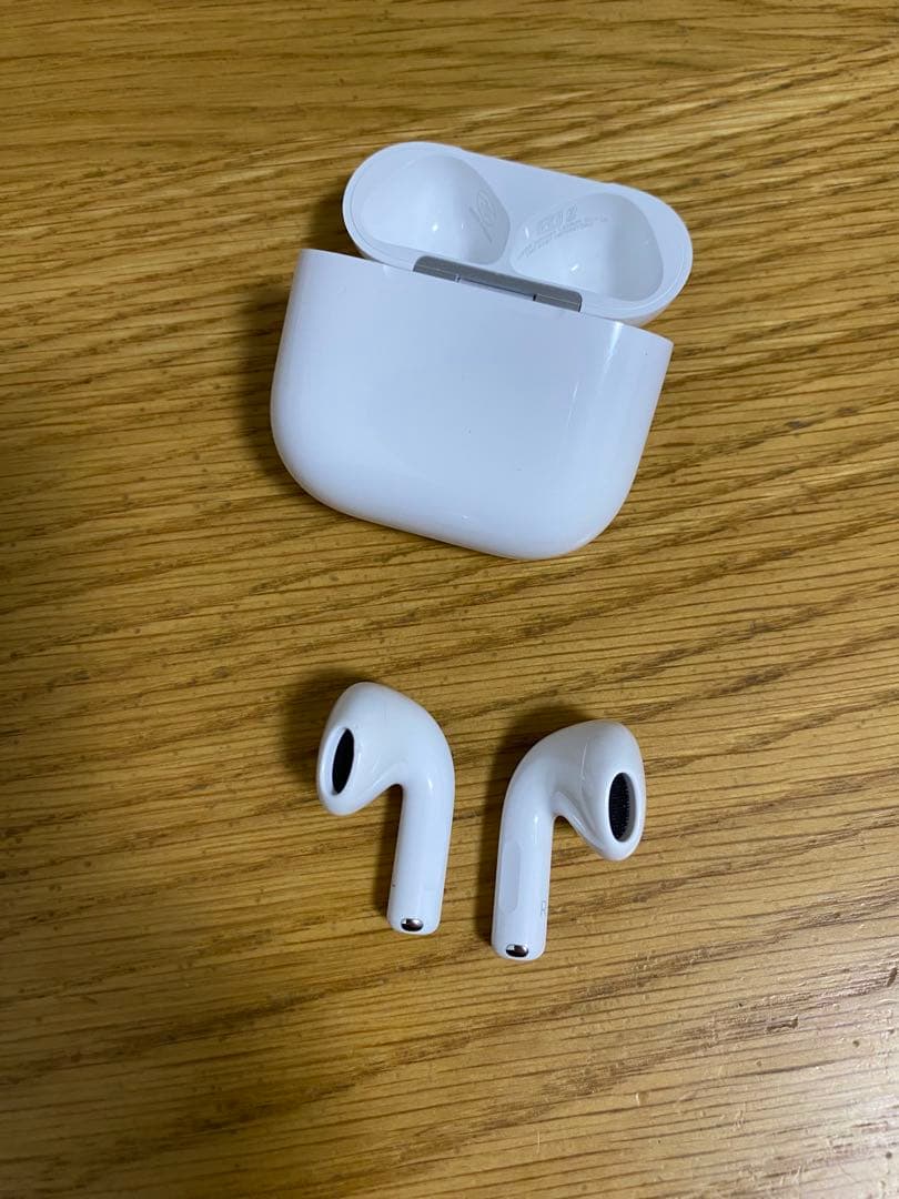 AirPods 4 ノイズキャンセリング　AppleCare