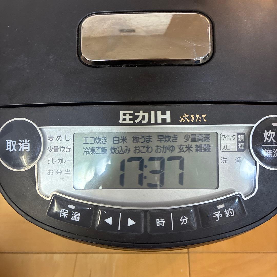 TIGER ダイガー　圧力　 炊飯器　JPV-A100