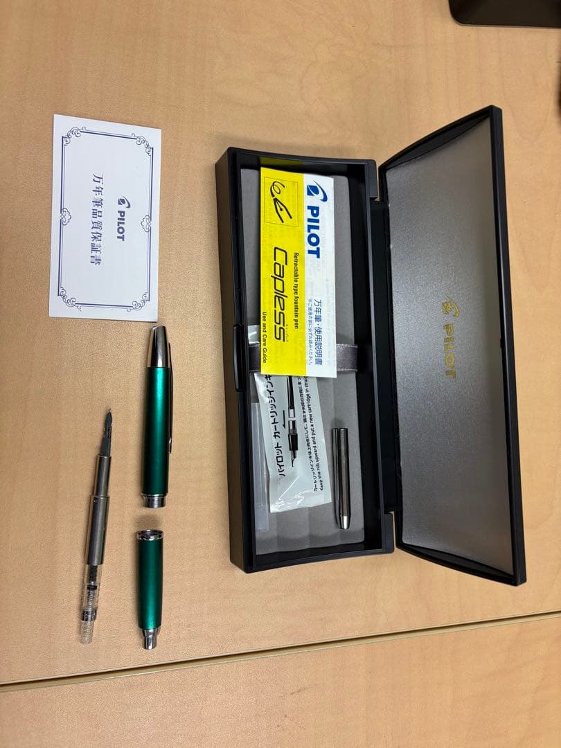 【ほぼ未使用】パイロット キャップレスデシモ 20カラーズ 細字グリーン