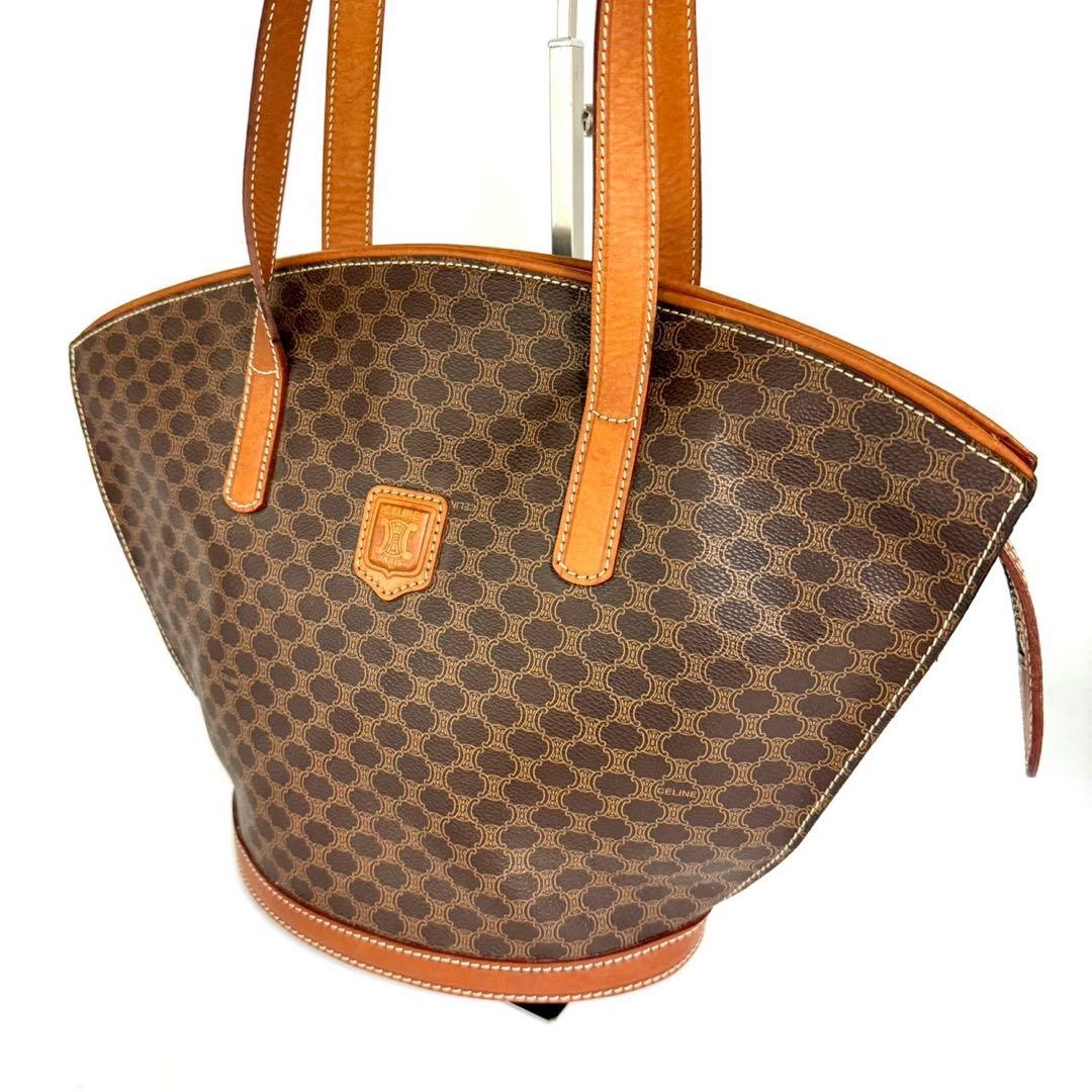 ○アイテム セリーヌ トートバッグ ショルダーバッグ トリオンフ マカダム柄