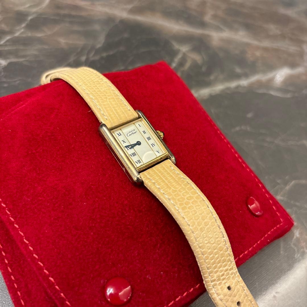 カルティエ　タンク　縦ローマ