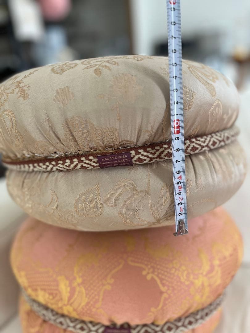 モロッコ　マダムロバ マカロンクッション　2 個セット