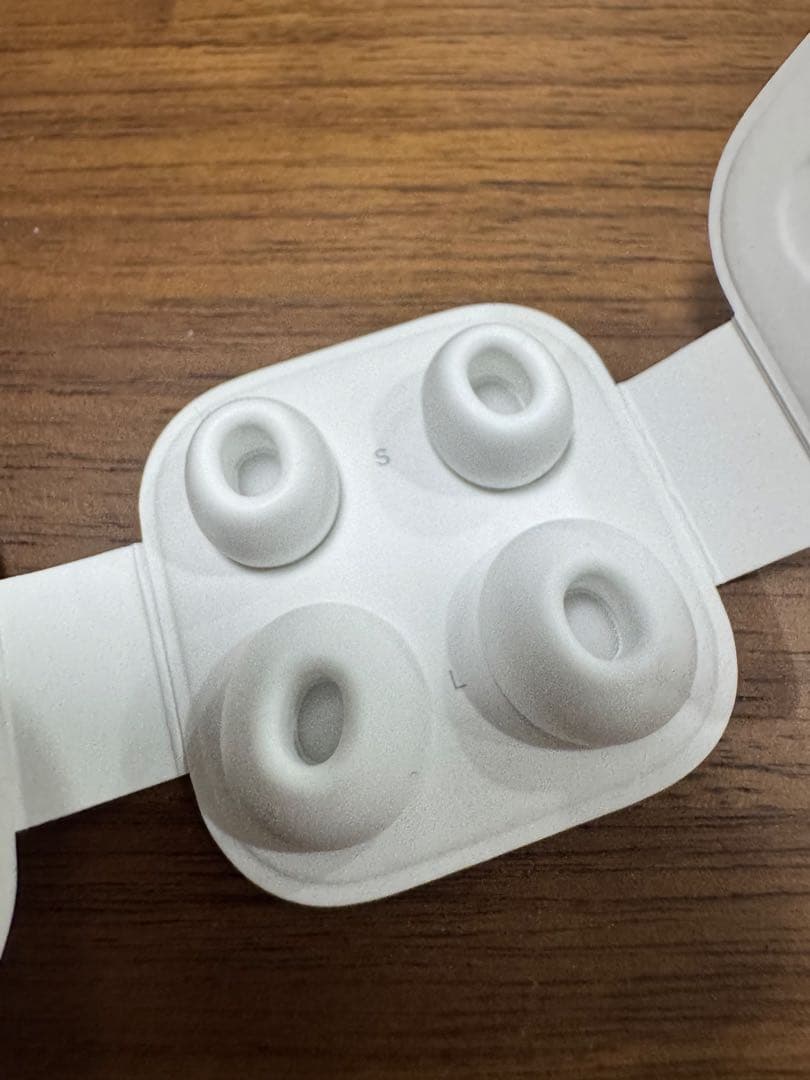 AirPods第一世代本体 ホワイト 充電ケース付き