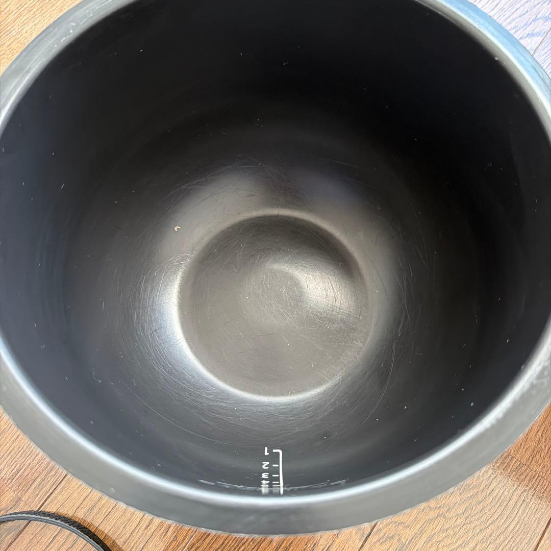 S*U様 ヘルシオ ホットクック　勝間家電　2.4L KN-HW24F ホワイト