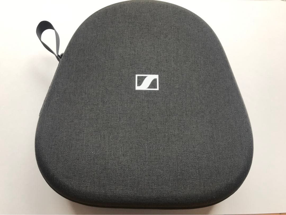 極美品！SENNHEISER / MOMENTUM 4 Wireless / 黒