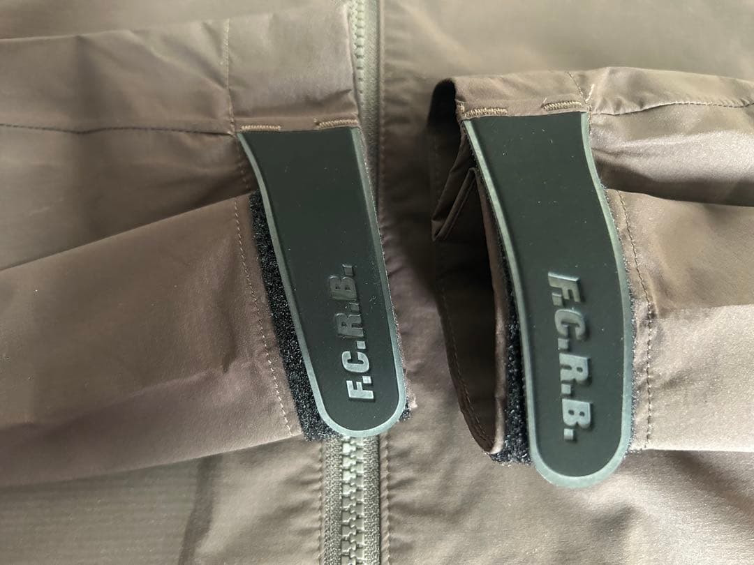 T*読様 新品　F.C.R.B. オールウェザージャケット FC RealBri