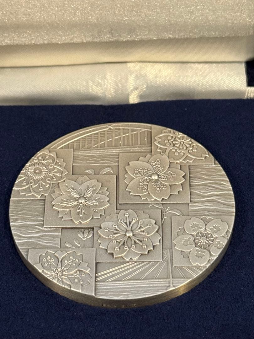 造幣局製 純銀 メダル 桜の通り抜け SV1000 138g