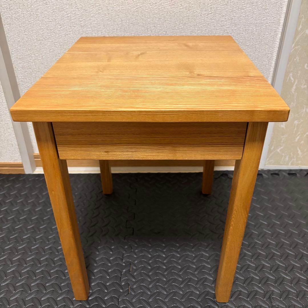 【美品】ベッド　サイドテーブル　人気商品　廃盤