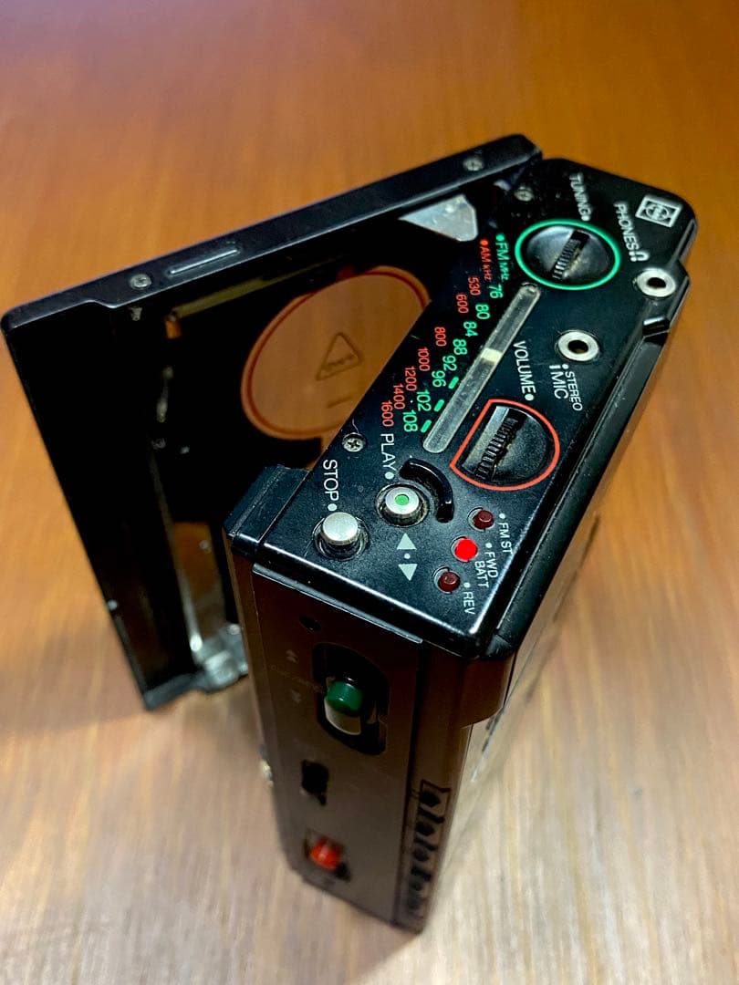 ナショナル　ヘッドホンラジカセAUTO REVERSE プレーヤーRX-S70