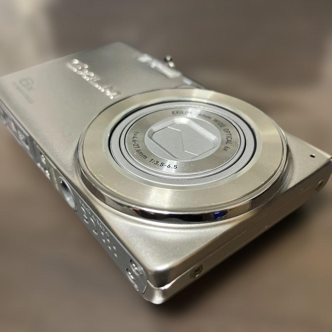 デジタルカメラ CASIO EXILIM EX-Z690 SR SET