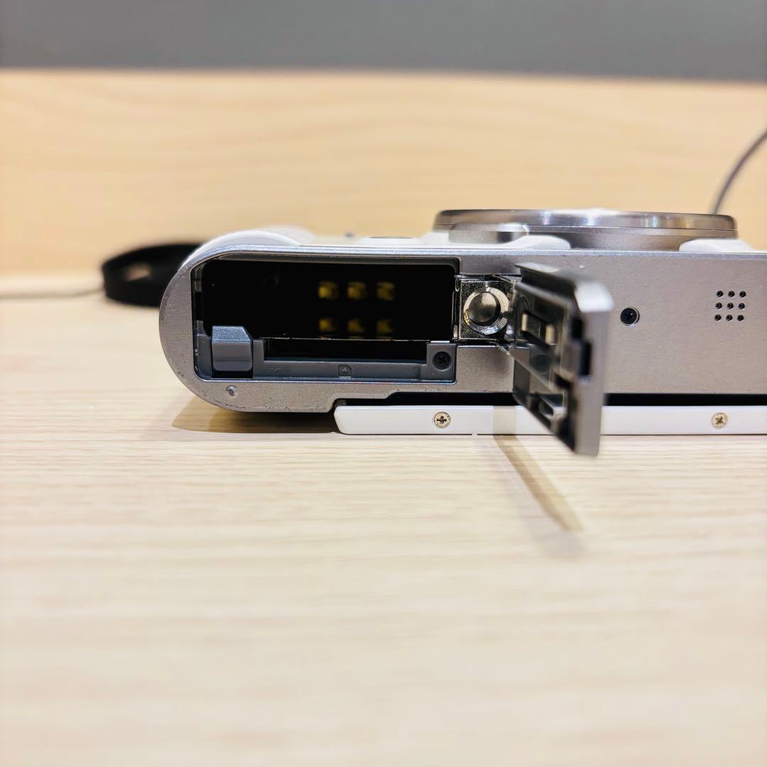 【ジャンク品】CASIO EX-ZR1750