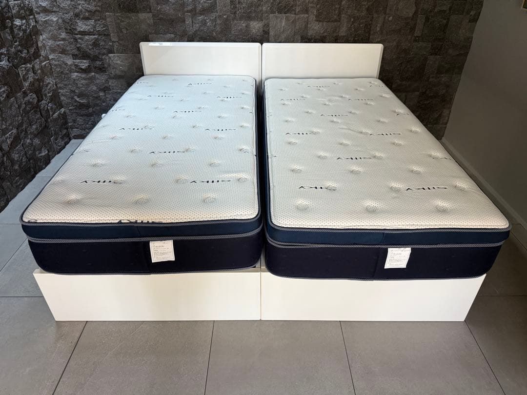 ②ニトリ深型引出し付きシングルベッドフレーム|ホワイト|おまけマットレス