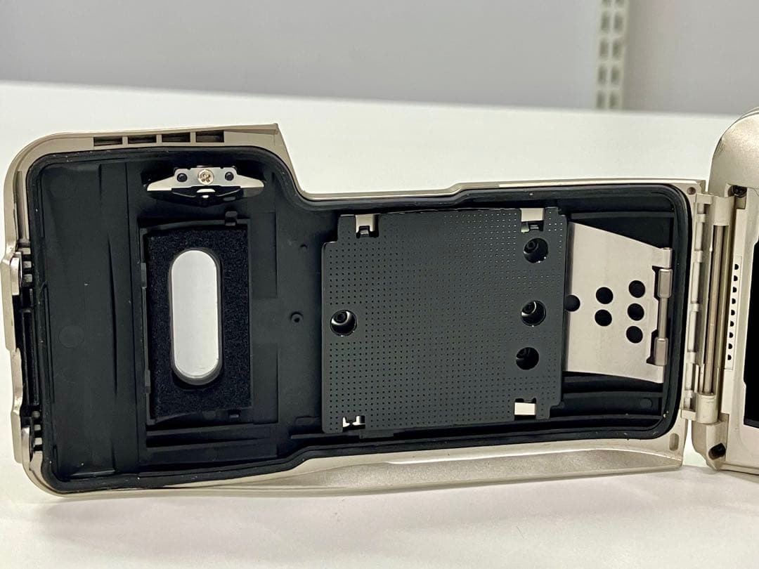 OLYMPUS μ[mju:] ZOOM 140 コンパクトフィルムカメラ