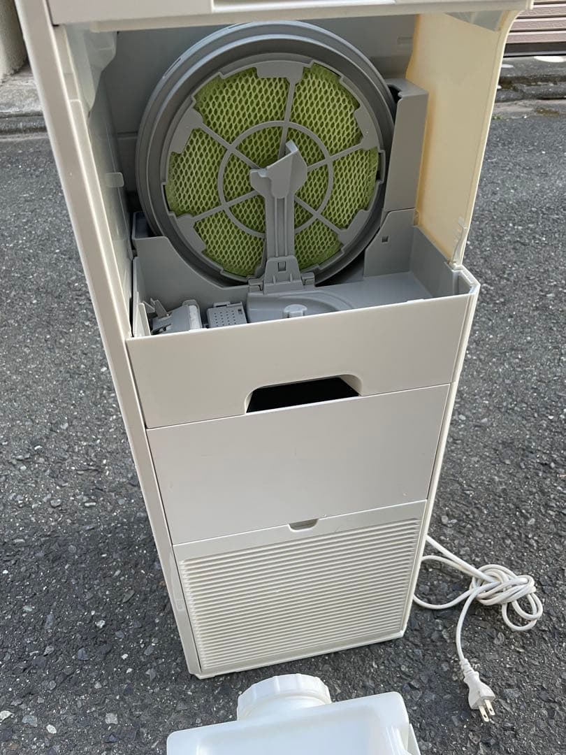 ホワイト 縦型 空気清浄機