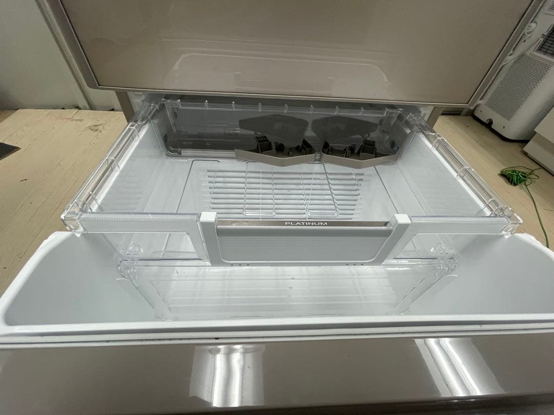 HITACHI 冷蔵庫 R-S40K 2020年製