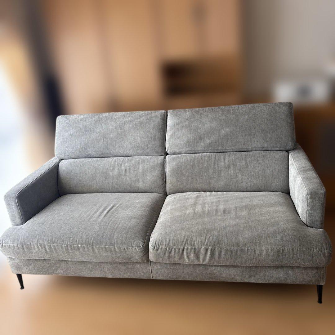 3人掛けソファー、布張り、グレー(ニトリ商品)