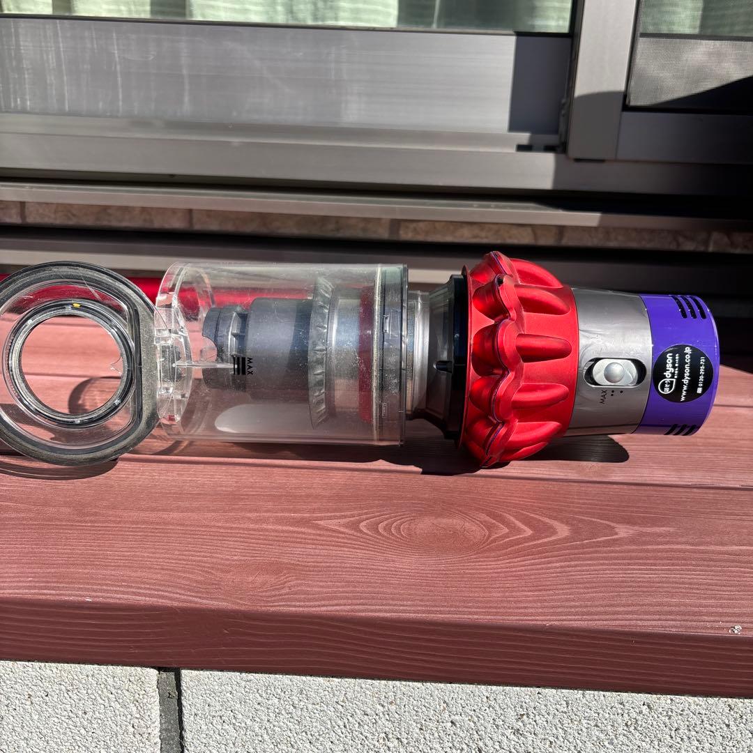 Dyson cyclone v10 fluffy+ 本体
