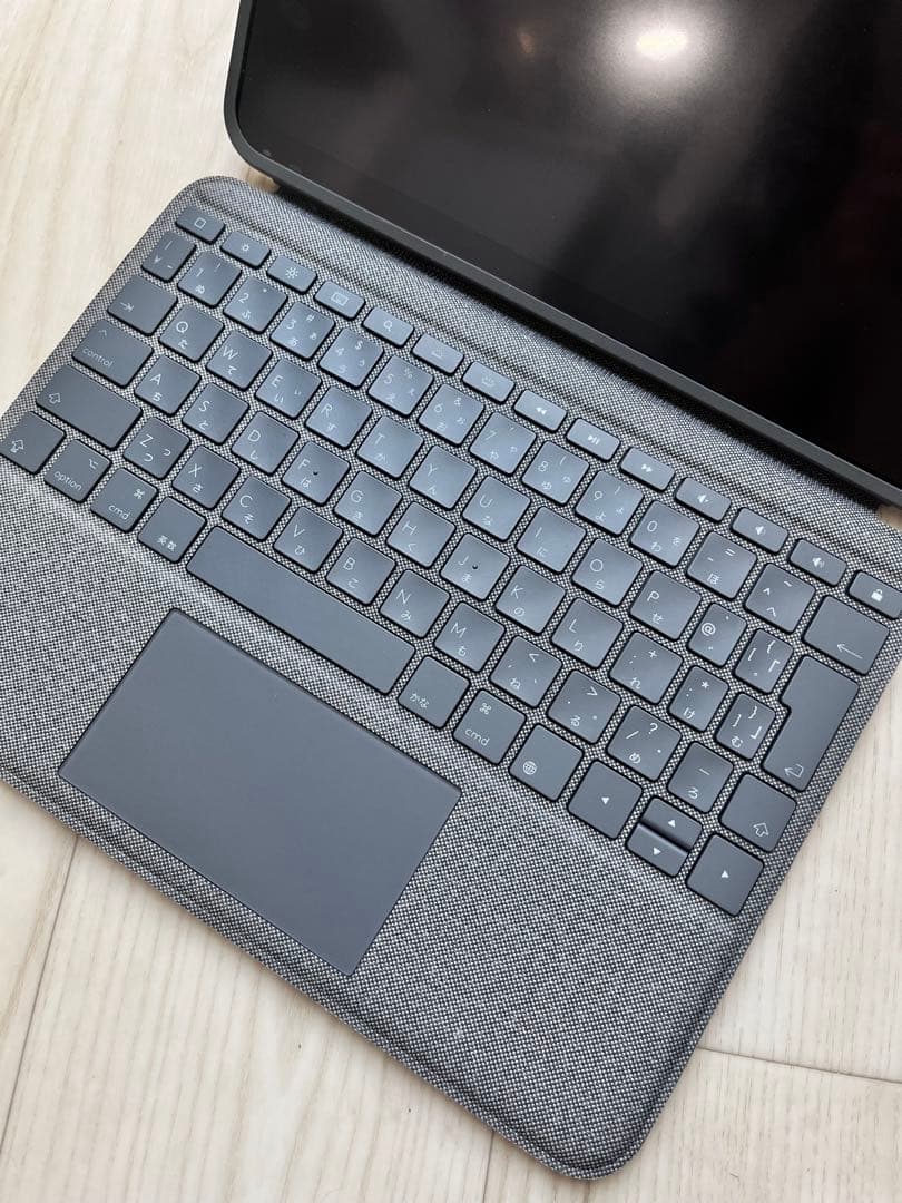 Folio Touch（iPad Air 第４&第５世代対応)