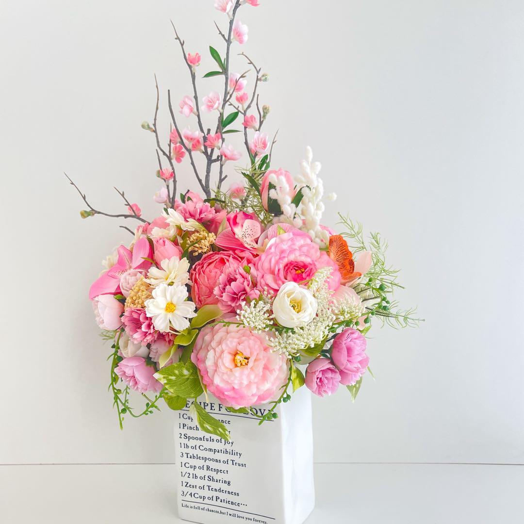 春爛漫 桃と牡丹の優雅なアレンジメント｜桃の節句・誕生日・退職祝い　光触媒