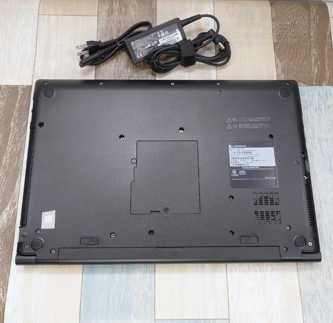 極美品で神速の２０２１年モデル✨１１世代コアｉ５に超高速ＳＳＤ＆大容量メモリ搭載