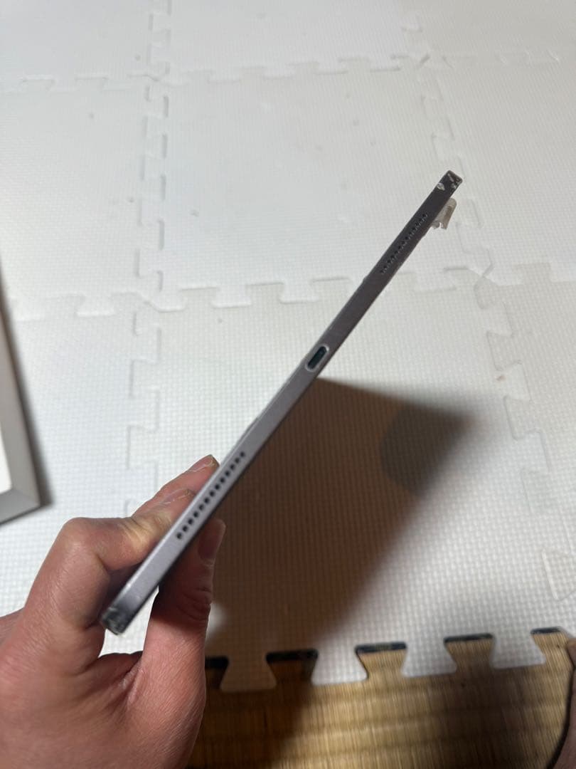 iPadpro11 第2世代 Wi-Fi 512G 画面割れ